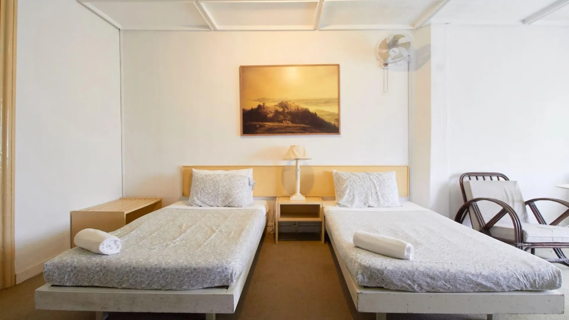 ג'ורג' טאון Bellevue The Penang Hill Hotel 2*, ג'ורג' טאון